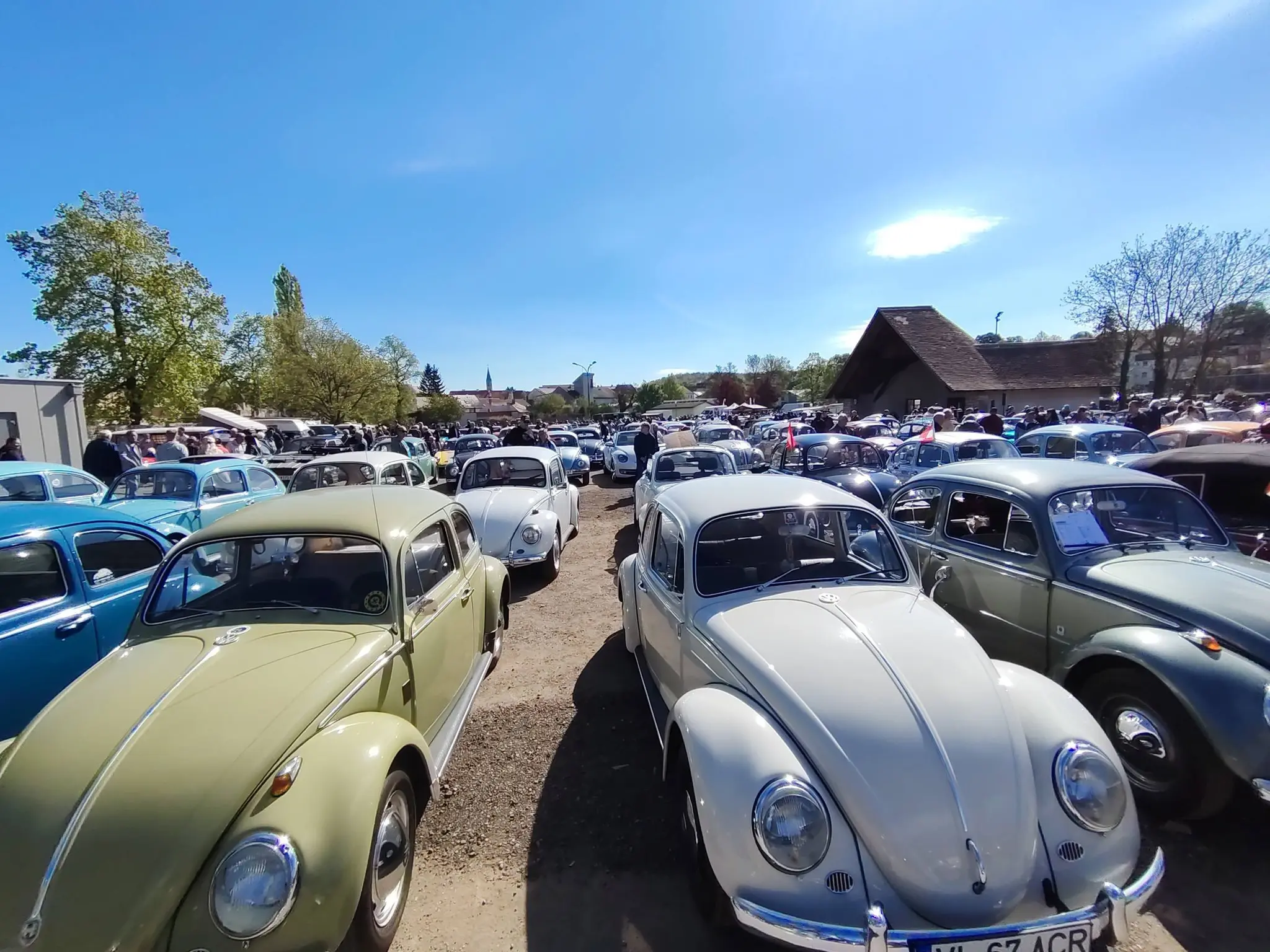 Ausfahrt zum VW-Käfertreffen nach Eggenburg am 1. Mai 2026